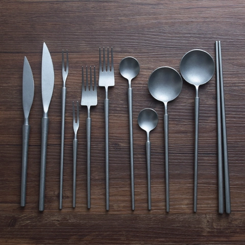 Retro Matte Silver Grey 304 Stainless Steel Dinner Knife Fork Spoon Chopsticks Vintage Long Handle Flatware For Elegant Dining