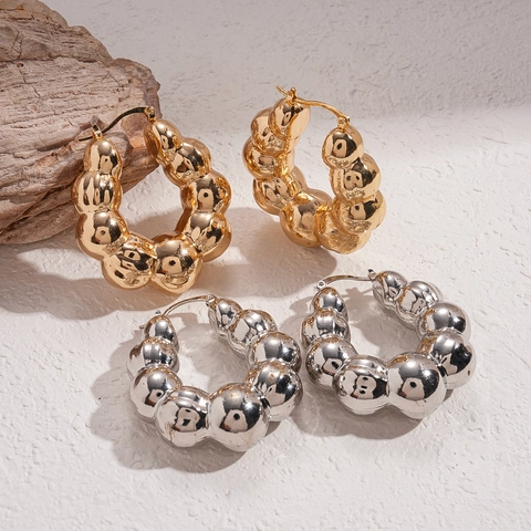 Klobige Blasen Hoop Ohrringe Eisen Perlen Geometrische Runde U-Förmige Glänzende Mode Schmuck Für Frauen