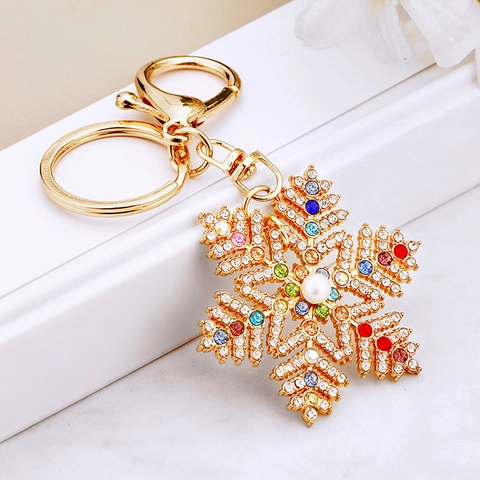 Sneeuwvlok Sleutelhanger Strass Imitatie Kunstparel Zinklegering Kerstcadeau Tas Charme Auto Sleutelhanger Mode Accessoire