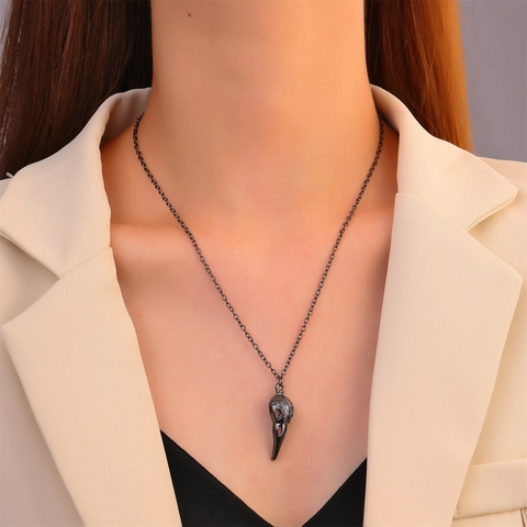 Gothic Punk Vintage Alloy Bird Crow Skull Pendant Necklace Engraved Antique Silver Black Halloween Jewelry For Women Men