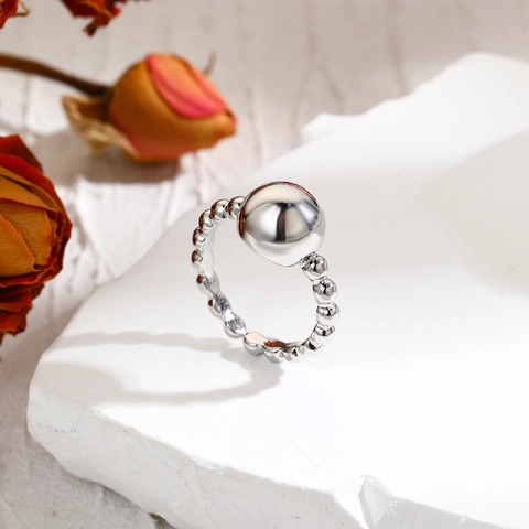 Bague Ouverte en Cuivre Plqué Or 18K Minimaliste pour Femmes Anneau de Doigt Index Réglable avec Petite Boule Ajourée Bijoux