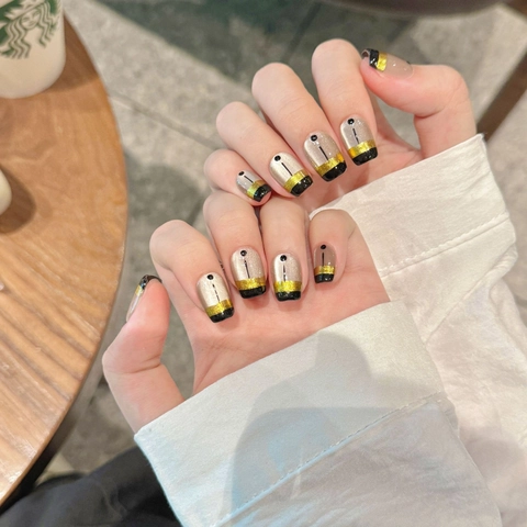 Handgefertigte Künstliche Fingernägel Cat Eye Silbergrau Mit Goldglitzer Schwarz French Tip Geometrisch Wiederverwendbar