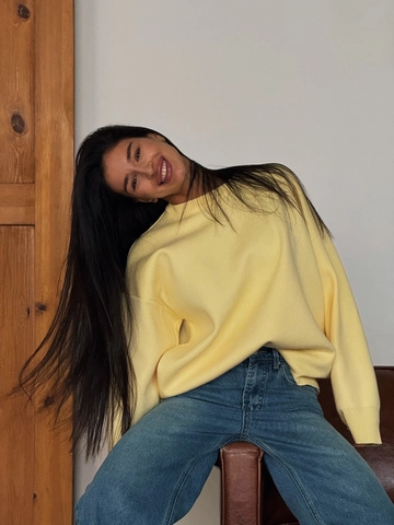 Women Knit Sweater Cotton Blend Round Neck Long Sleeve Loose Fit Casual Solid Pullover Top Minimalist Chic