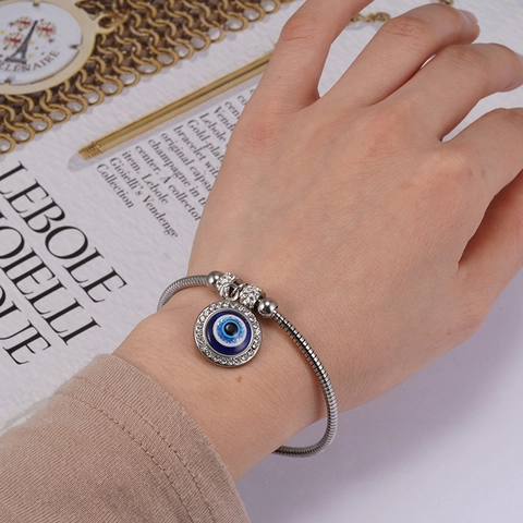 Pulsera De Cadena De Serpiente De Acero Inoxidable Con Cierre Magnético Dijes De Diamantes Corazón Cruz Árbol De La Vida Para Mujeres