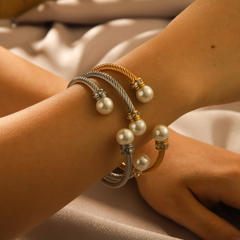 Bracciale Rigido Aperto In Acciaio Inossidabile Cavo Intrecciato Con Perla Artificial E Strass Gioielli Di Moda Eleganti Per Donne