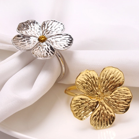 Alloy Flower Napkin Rings Metal Blossom Napkin Buckles For Wedding Banquet Dining Table Decor Elegant Floral Holder