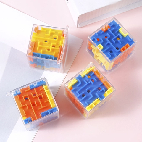 3D Maze Cube Puzzle Toy Plastic With Metal Ball Intellectual Development Stress Relief Mini Portable For Kids