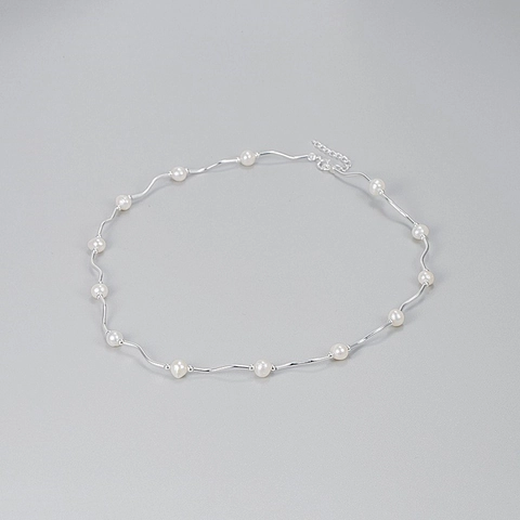 Élégant Collier de Tube Courbé de Vague de Cuivre pour des Femmes Collier de Perles d'Eau Douce Naturel Bijoux Minimalistes