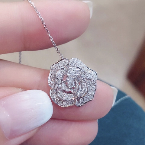 Collana Con Ciondolo Fiore Di Camelia Rame Full Pavé Zirconia Cubica Vintage Francese Elegante Gioielli Da Donna
