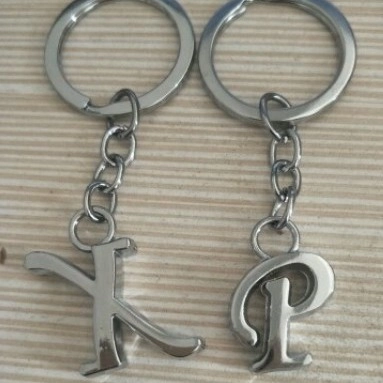 Portachiavi In Metallo Con Lettere Dell'Alfabeto Lega Di Zinco Color Argento Anello Chiave Iniziale Ciondolo Borsa Minimalista Regalo