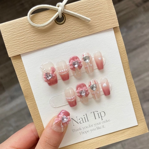 Ongles à Presser Faits à la Main Rose Motif Plaid Nœud Cœur Strass Perle Coffin Long Court Faux Ongles Doux Femmes