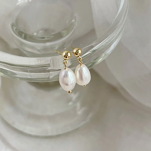 Pendientes De Perlas De Agua Dulce Con Cobre Bañado En Oro De 18 Quilates Y Poste De Plata Esterlina 925 Elegante Gota