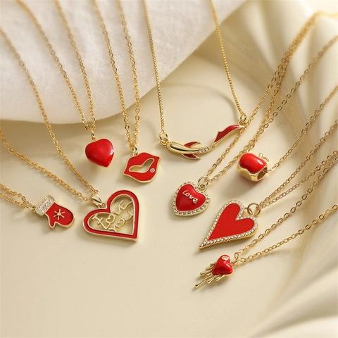 Rode Emaille Koperen Hanger Ketting Hart Appel Lippen Kerst Koi Ontwerp Verguld Strass Sieraden Voor Vrouwen