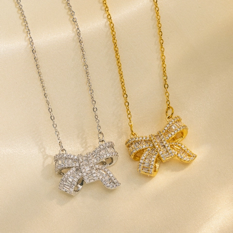 Élégant Collier Pendentif Nœud Papillon Zircon Étincelant Acier Inoxydable Chaîne De Clavicule Pour Femme