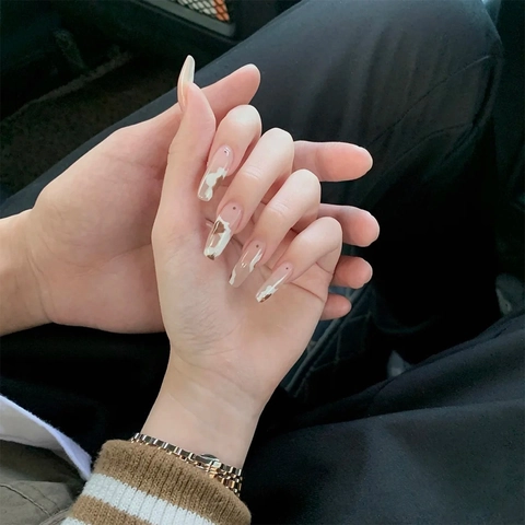 Uñas Press On Forma Ataúd Estampado Vaca Mármol Marrón Cappuccino Puntas De Uñas Postizas Para Mujeres Moda Diaria
