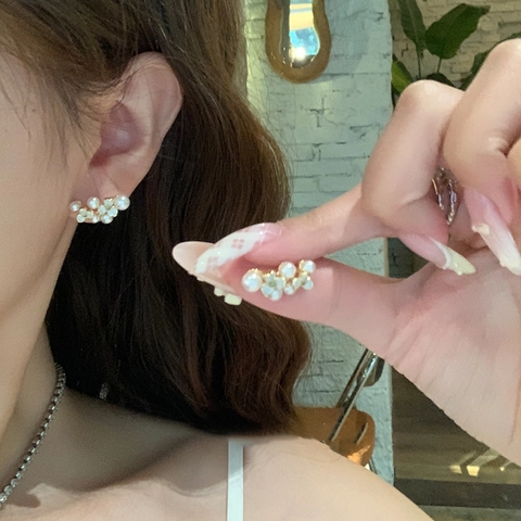 Flower Artificial Pearl Stud Earrings Alloy Zircon Enamel Gold Plated Elegant Jewelry With Silver Earring Post For Women