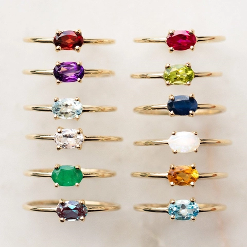 Elegante Anello in Ottone Placcato Oro con Zirconia Colorata Ovale per Donna Gioielli Moda Party Anello Regalo Accessorio