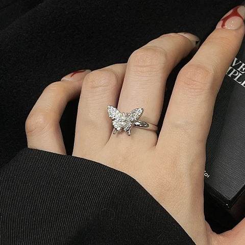 Eleganti Anelli Aperti Regolabili in Rame a Farfalla per Donna Placcati in Argento con Strass Intarsiati Gioielli di Moda