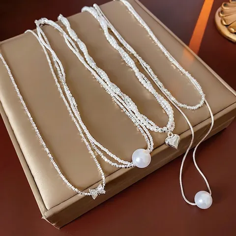 Collar De Perlas Artificiales De Doble Capa Colgante De Corazón Tono Plateado Textura Aleación Estilo Francés Joyería Elegante Mujer