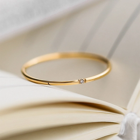 Minimalist Titanium Steel Ring Gold Plated Dainty Rhinestone Finger Jewelry For Women Stylish Delicate