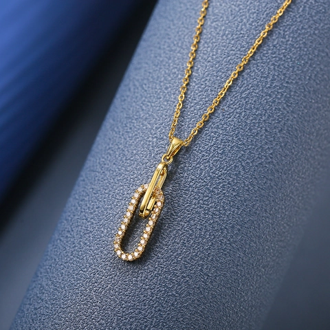 Geometrische Dubbele Ring Hanger Ketting Vrouwen Zirkoon Ingelegd Titanium Staal En Koper Minimalistische Sieraden