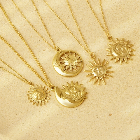 Vintage Stainless Steel Sun Moon Face Pendant Necklace For Women Gold Plated Bohemian Celestial Jewelry Aesthetic Sun Necklace