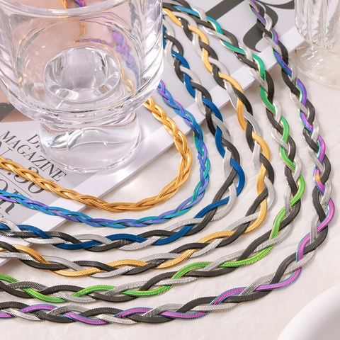 Ins Style Titanstahl Schmuck Set Mehrlagig Mischfarbe Schlangenkette Halskette Wassertropfen Ohrringe Ring Unisex