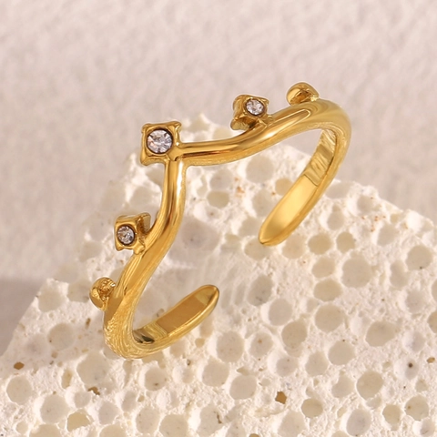 Vintage Crown Open Ring Stainless Steel Gold Plated Zircon Inlaid Adjustable V Shape Jewelry For Women Elegant