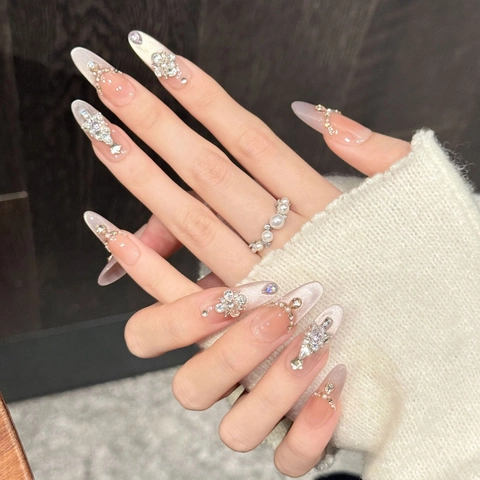 Handmade Press On Nails Pink Cat Eye Rhinestones Luxury Christmas Tree Heart Star Manicure For Women Sweet Style