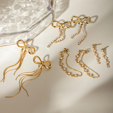 Schleife Quaste Hängeohrringe Edelstahl Zirkon Strass Stecker Wasserdicht Hypoallergen Luxus Schmuck Für Damen