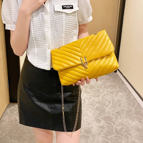 Women PU Leather Crossbody Bag V-Quilted Shoulder Handbag With Gold Chain Strap And Metal Lock Fashion Casual
