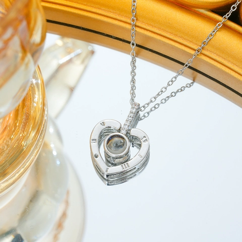 Stainless Steel Copper Heart Pendant Necklace Projection Stone Roman Numerals Zirconia Fashion Jewelry For Women Gift