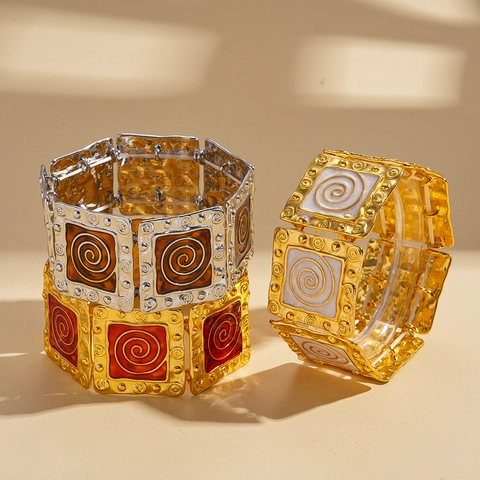 Vintage Square Alloy Bracelet Enamel Spiral Pattern Elastic Bohemian Style Jewelry Women