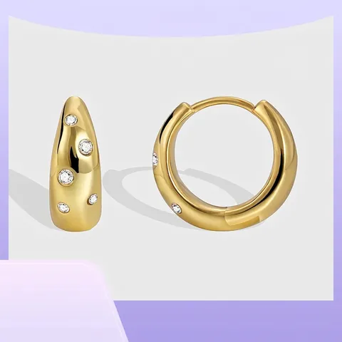Boucles D'oreilles Créoles Larges En Cuivre Avec Placage Or 18K Et Zircon Blanc Dispersé Bijoux Huggie Géométriques Pour Femme