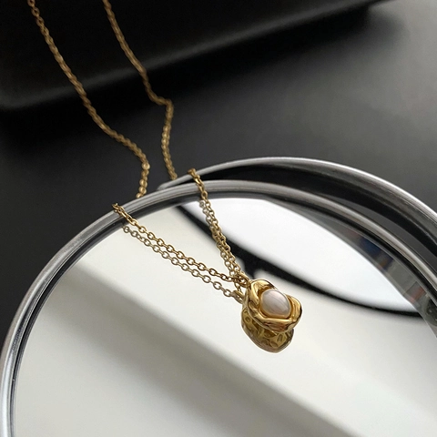 Collana Vintage Francese Irregolare In Acciaio Inossidabile Con Ciondolo A Pisello In Perla de Agua Dulce D'acqua Dolce Per Donna Elegante