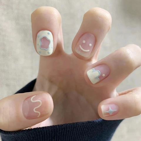 Short Square Press On Nails Cute Smiley Face And Star Patterns Colorful Sweet Ins Style Artificial False Nails For Women