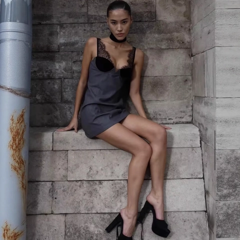 Vestido Corto Sexy Con Retazos De Encaje Tirantes Finos Cuello En V Color De Contraste Ajustado Moda Elegante Mujer