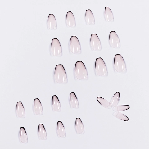 Unghie Finte Rosa Nude Lucide Con Punte Francesi Nere Forma Di Bara Lunga Per Donne Manicure Stile Semplice