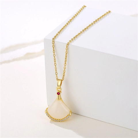Fan Shaped Pendant Necklace Stainless Steel And Copper With Zircon White Shell Elegant Gold Plated Jewelry For Women