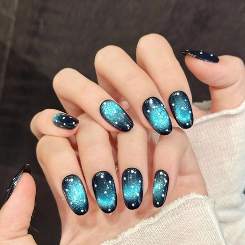 Handmade Press On Nails Starry Sky Cat Eye Blue Black Gradient Glitter Oval Shape Dreamy Galaxy Artificial Nails