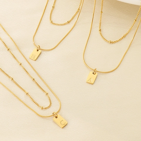 Collar De Doble Capa De Acero Inoxidable Chapado En Oro 18K Con Colgante De Letra Inicial Joyería Minimalista Para Mujer