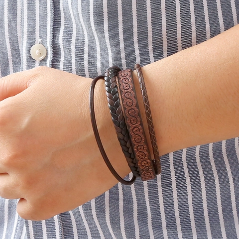 Men Multi-Layer PU Leather Bracelet Hand-Woven S-Pattern Alloy Magnetic Clasp Casual Fashion Jewelry