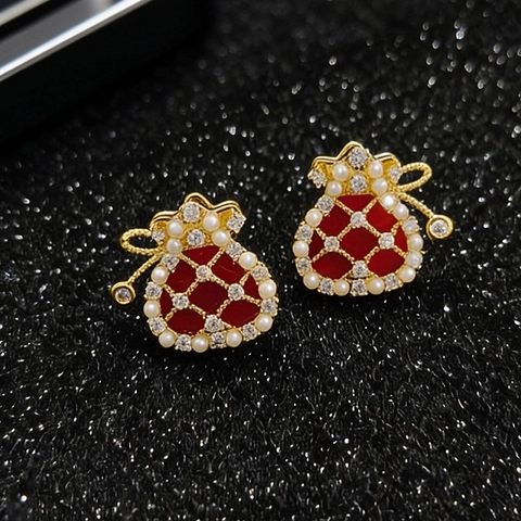 Pendientes De Botón Bolsa De La Suerte Con Poste De Plata Chapado En Oro Esmalte Rojo Circonita Imitación Perla Artificial Estilo Chino