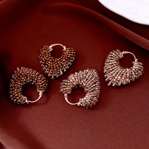 Pendientes De Moda Con Cuentas De Corazón Vidrio Y Redondos Texturizados Metálicos Para Mujer Joyería Retro Lujo