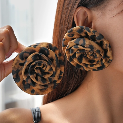 Vintage Übertriebene Leopard Stoff Rosenblüten Ohrringe Mit 925 Sterling Silber Ohrstecker Modeschmuck