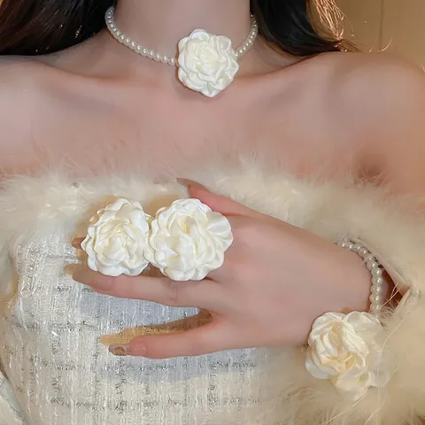 Fiore Di Rosa In Tessuto Imitazione Perla Artificial Collana Bracciale Orecchini Con Perno In Argento Francese Retrò Elegante Gioielli