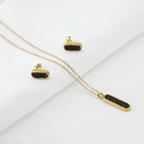 Set Di Gioielli Collana E Orecchini A Lobo In Acciaio Inossidabile Placcato Oro 18K Pendenti Rettangolari Con Strass