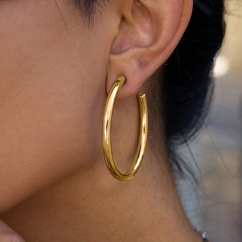 Classic Stainless Steel Hoop Earrings For Women Waterproof Hypoallergenic Non Fading Polished C Shaped Studs Fashion Jewelry