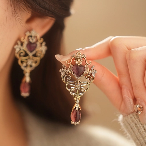 Vintage Baroque Alloy Drop Earrings With Silver Earring Post Rhinestone Heart Teardrop Hollow Design For Women