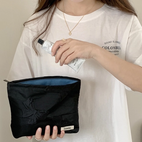 Butterfly Embossed Makeup Bag Portable Cosmetic Storage Pouch Polyester Fabric Zipper Large Capacity For Women Travel